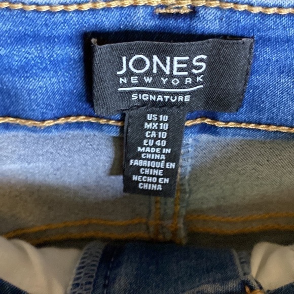 Jones New York Madison Pencil Medium Wash Stretch Jean Skirt Size 10 - Picture 8 of 12